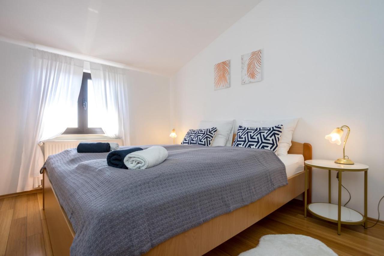 Apartmani Beba Omišalj Exterior foto